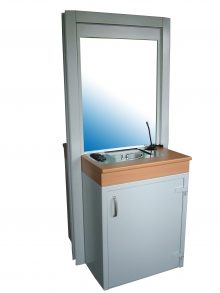 Golyóálló pénztári átadó pult zsilippel