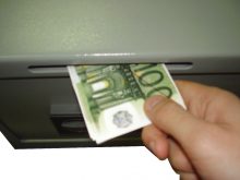 Nova-3 bedobós széf